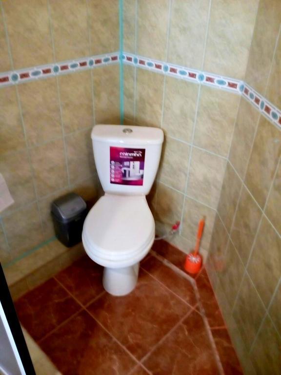 Hostel Mnogoborets F. Klub Odessa Zewnętrze zdjęcie