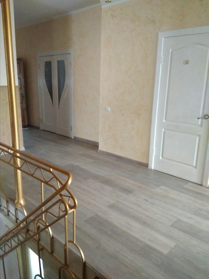 Hostel Mnogoborets F. Klub Odessa Zewnętrze zdjęcie