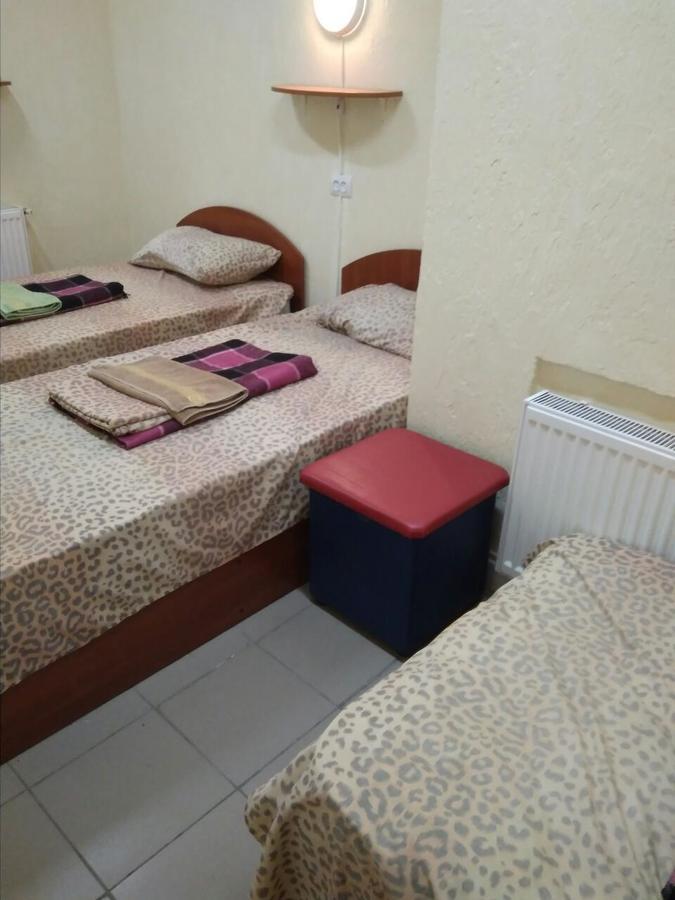 Hostel Mnogoborets F. Klub Odessa Zewnętrze zdjęcie