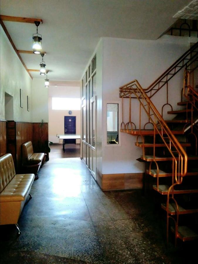 Hostel Mnogoborets F. Klub Odessa Zewnętrze zdjęcie